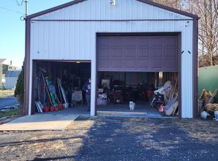 357 W Forest St, Mount Carmel, PA 17851