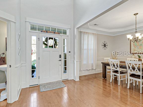 5th image of 4 Dove Tree Ln