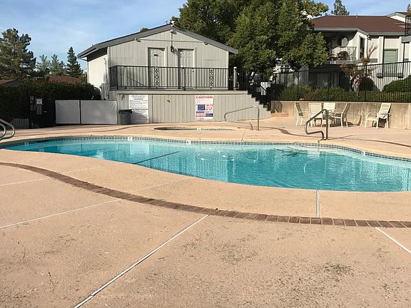 Community Pool and Hot Tub