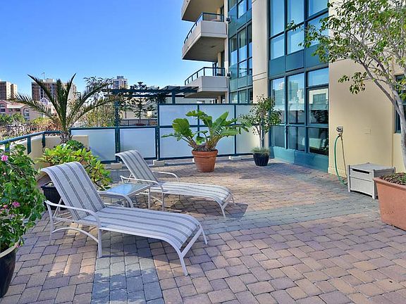 2nd image of 555 Front St Unit 305