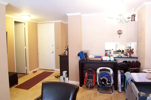 Rented by Corcoran | media 18