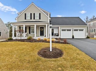 27 Farm Rd, Plymouth, MA 02360