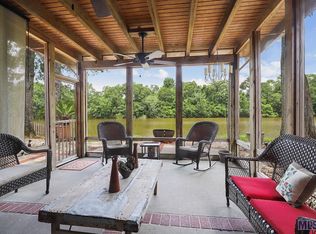 9587 Victory Ln, Denham Springs, LA 70726