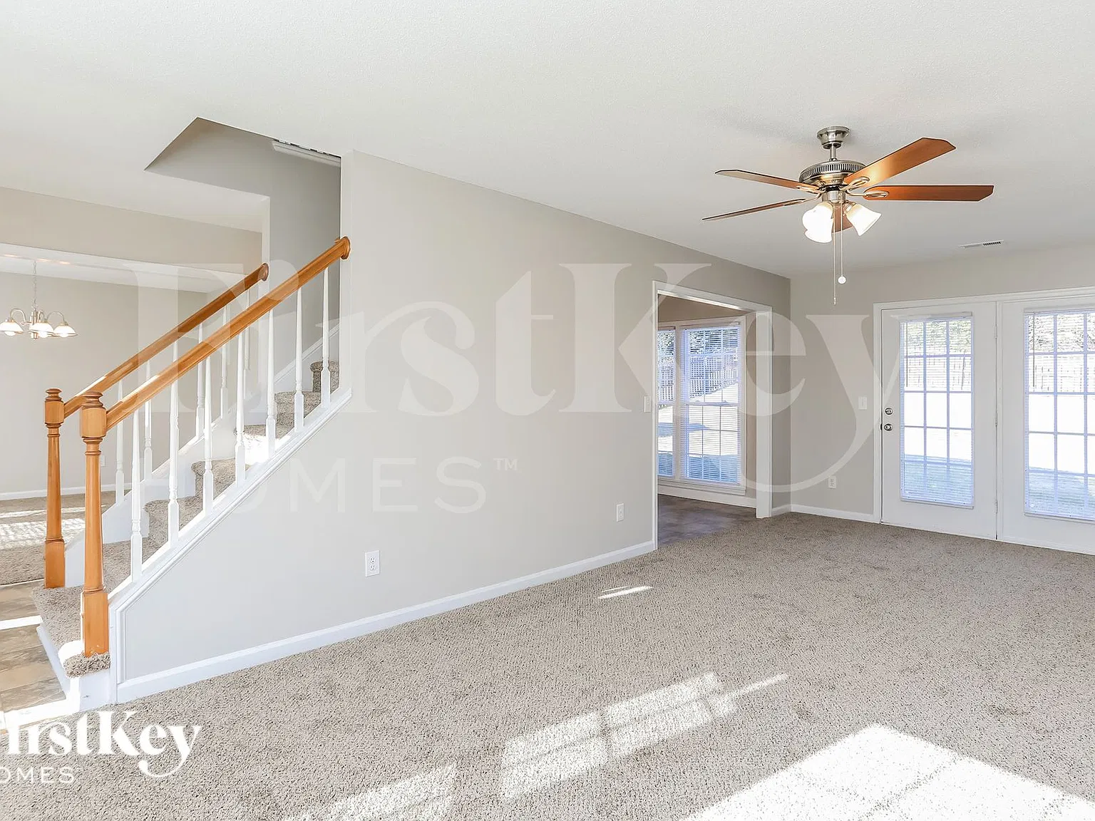 3 bed, 2.5 bath, 1742 sqft, $2,315 — Photo 3