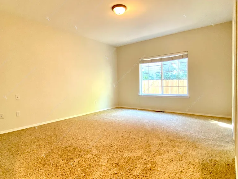 61311 Brookside Loop — Photo 19