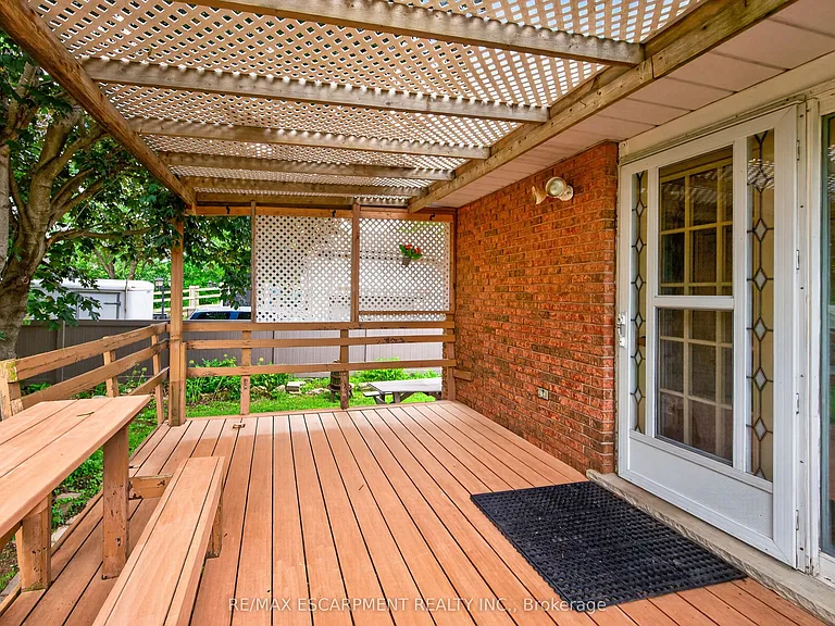 294 Jones Rd #1 — Photo 18