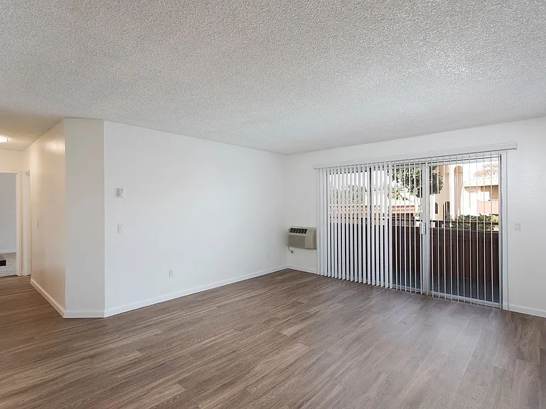 Volterra Apartments — Photo 47
