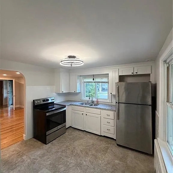 135 Park View Ave — Photo 10