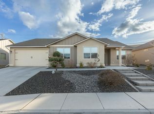 2617 W 44th Pl, Kennewick, WA