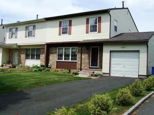 17 Bayberry Clos, Piscataway, NJ 08854