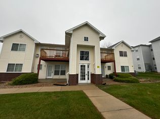 66 Miller Ave SW UNIT 6, Cedar Rapids, IA 52404