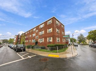 5 Melbourne St APT 2, Dorchester, MA 02124