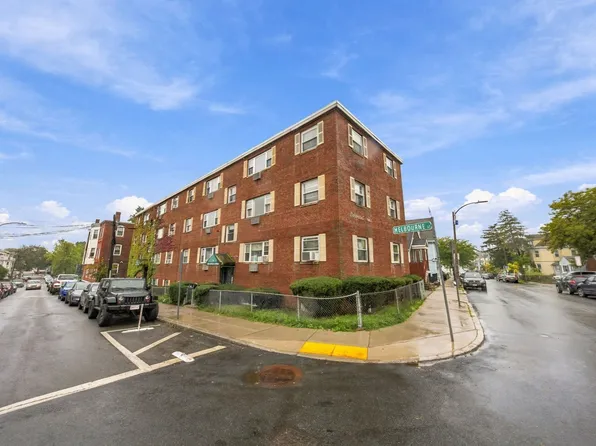 5 Melbourne St APT 2, Dorchester, MA 02124