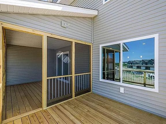 4th image of 1244 Ronald Way