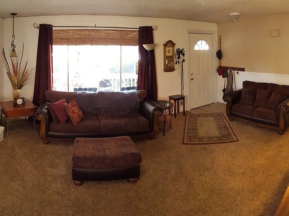 4th image of 3617 NE 151st Ave