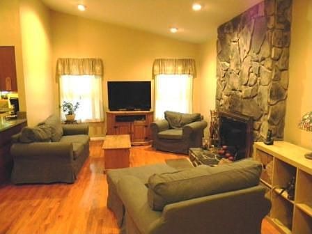 5th image of 16203 Sunny Knoll Dr