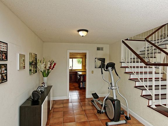 4th image of 844 Cayo Grande Ct
