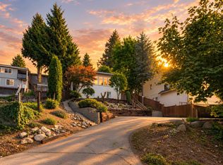 11378 River Rd, Surrey, BC V3V2V6