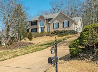 11070 Rambling Oaks Dr, Saint Louis, MO