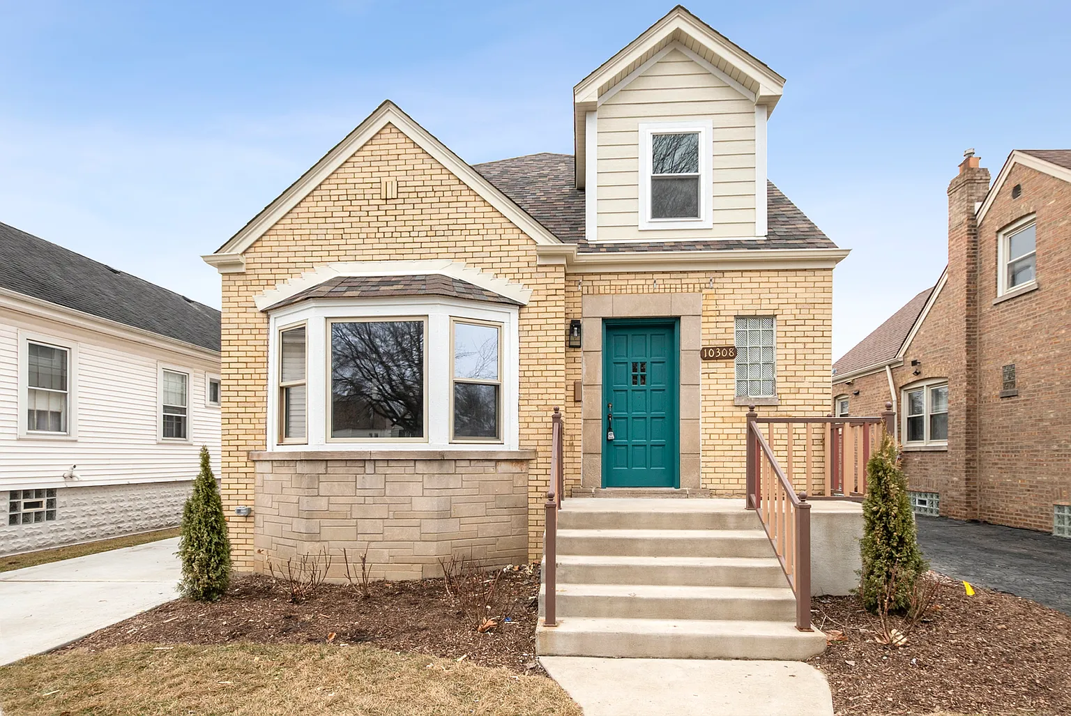 10308 S Spaulding Ave photo 1