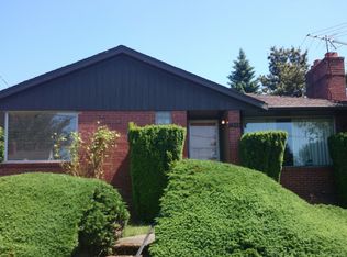 7036 16th Ave NW, Seattle, WA 98117