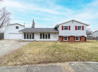 2510 Baronet Ct, Fort Wayne, IN 46815
