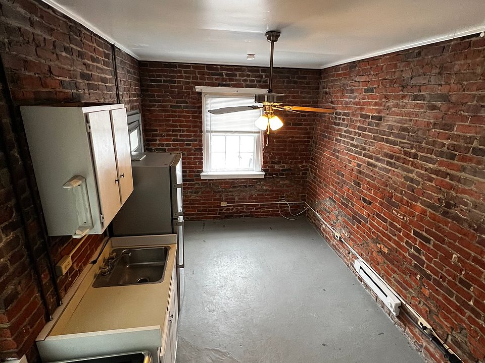 1st image of 2809 Grove Ave #3