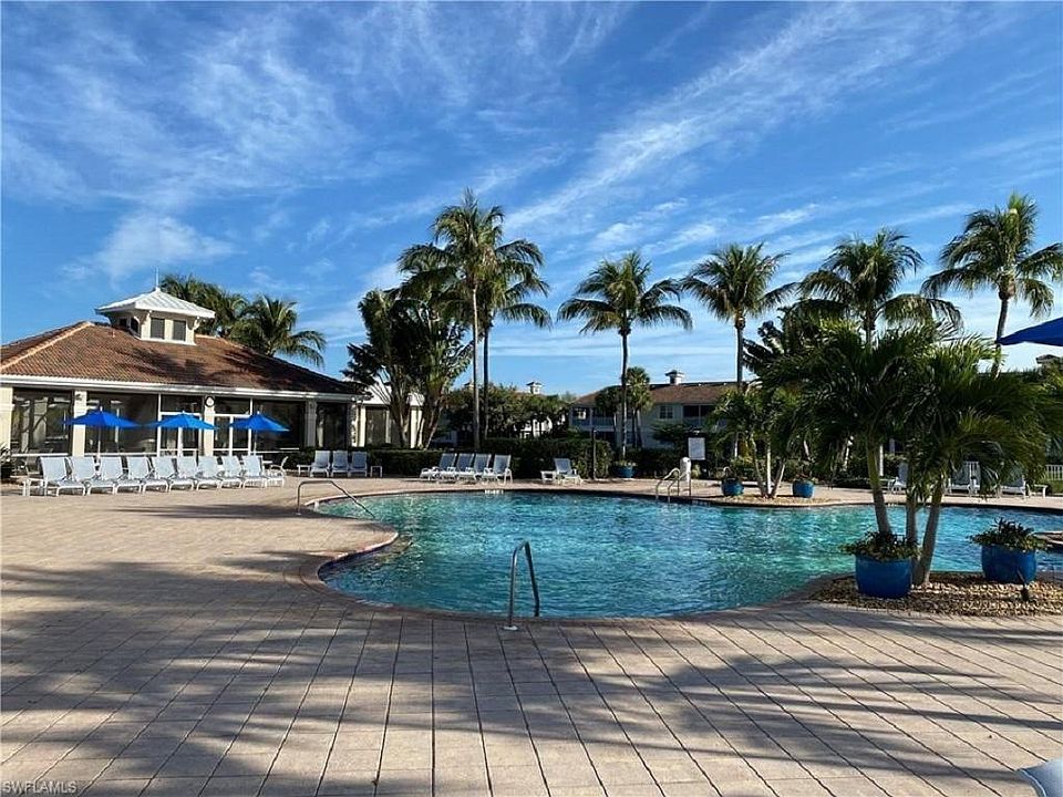 Large, Heated, Salt Water Community Pool