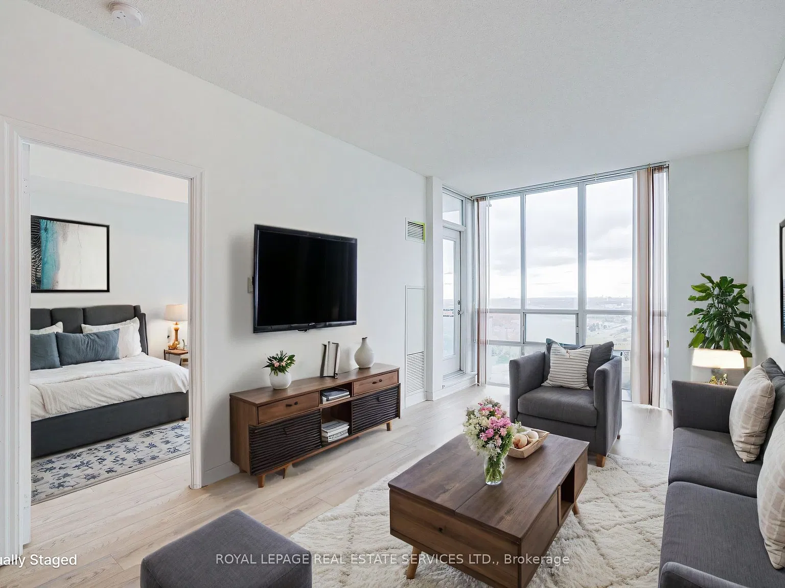 2 bed, $2,350 — Photo 2