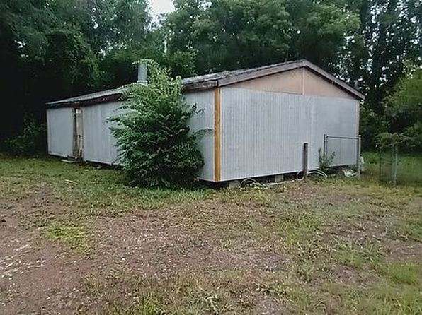 11301 Lake Dr