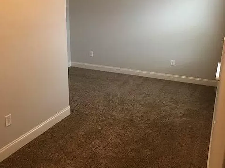 524 Fifer Cir — Photo 7