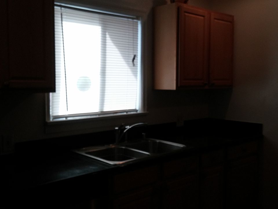 2nd image of 3637-39 Gundry Ave