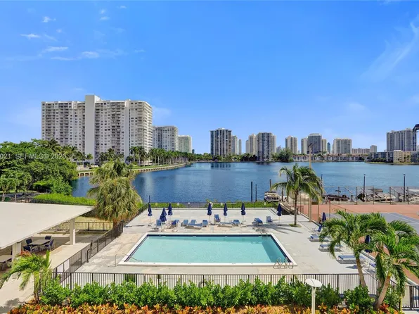 2750 NE 183rd St APT 2412, Aventura, FL 33160
