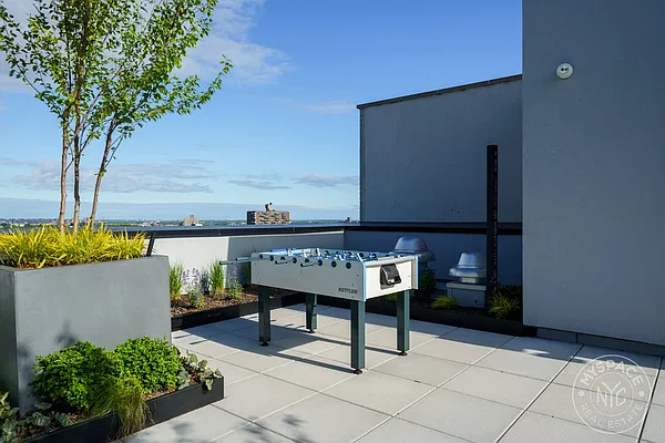 Outdoor, photo 1
