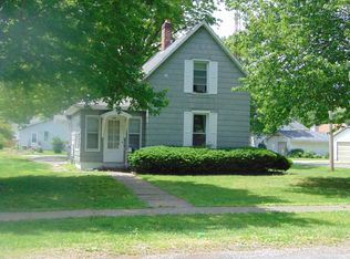 436 Johnson St, Carlinville, IL
