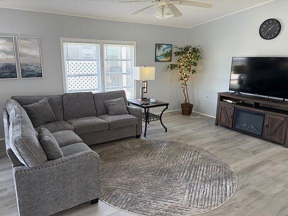 4th image of 9563 Cypress Lakes Dr #85