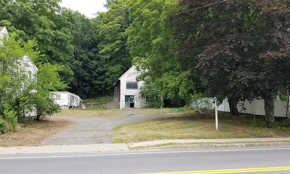 2nd image of 81-83 High St