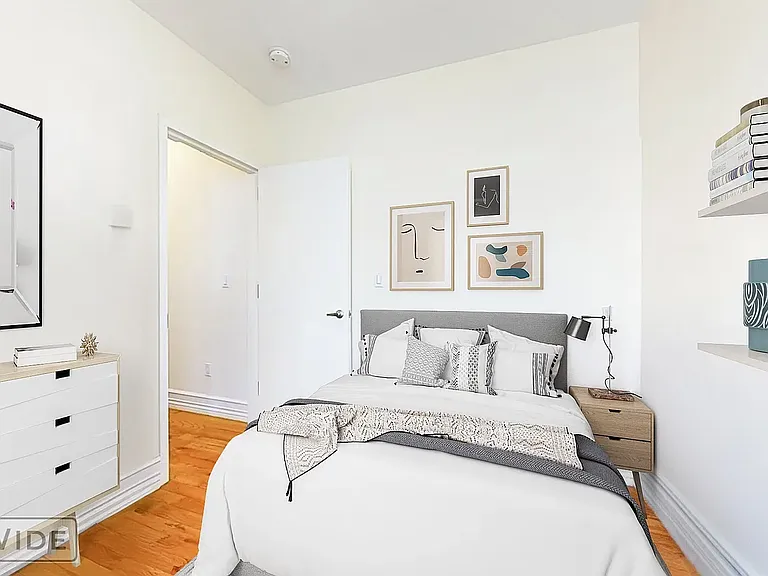 14 W 103rd St #5D — Photo 3