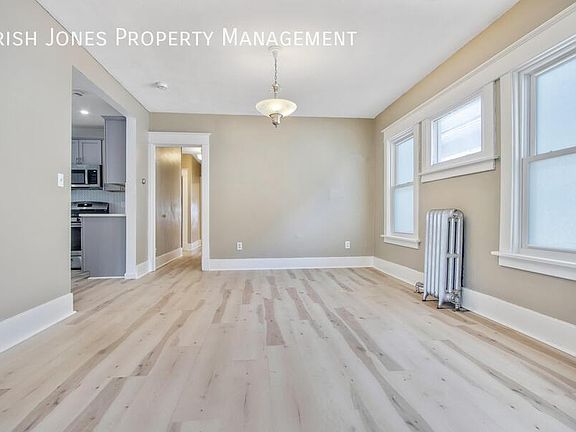 5th image of 24 N Park Ave APT 2