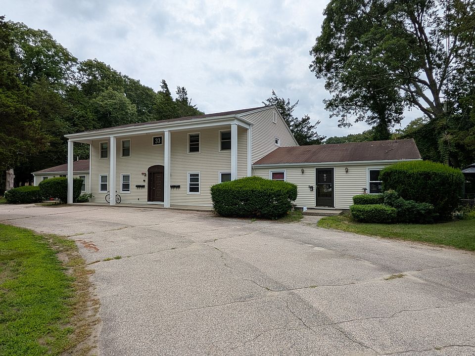 1st image of 33 Duck Cove Rd APT D