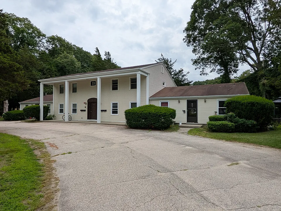 33 Duck Cove Rd #D