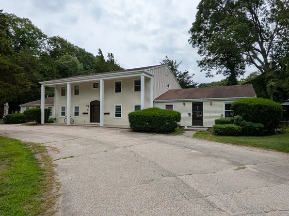 33 Duck Cove Rd APT D, North Kingstown, RI 02852