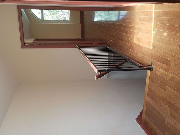 4th image of 6660 Avenue