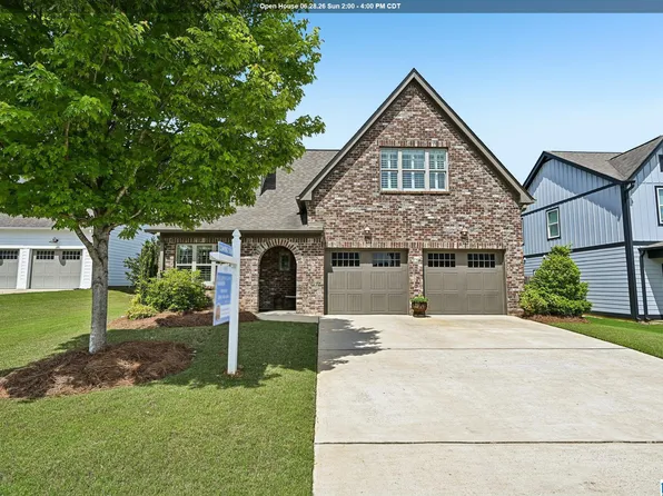 8197 Caldwell Dr, Trussville, AL 35173