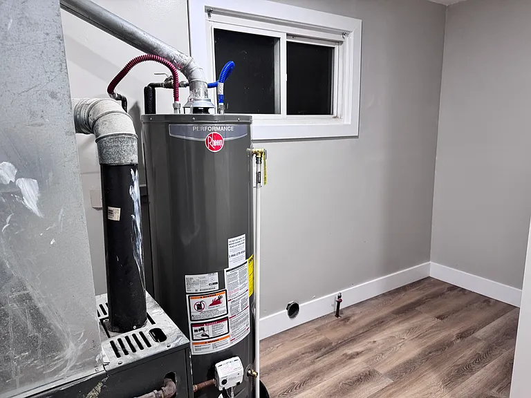 33111 Alberta Ct — Photo 9