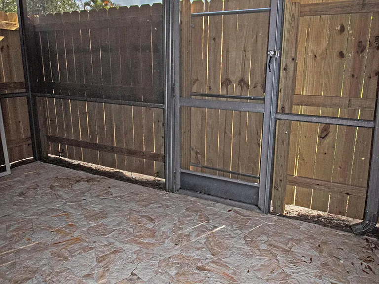 8883 SE Hobe Ridge Ave — Photo 42