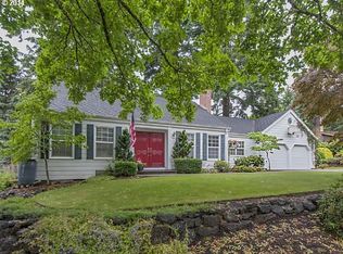 10 Hotspur St, Lake Oswego, OR 97035