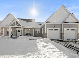 78 Bouchard St, Dieppe, NB E1A9T9