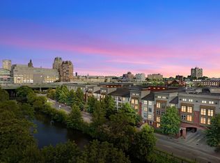 1000 Providence Pl APT 256, Providence, RI 02903