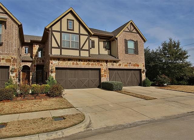 1st image of 1015 Brook Hollow Dr